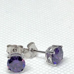 Sterling Silver Amethyst Set (earrings& a pendant)
